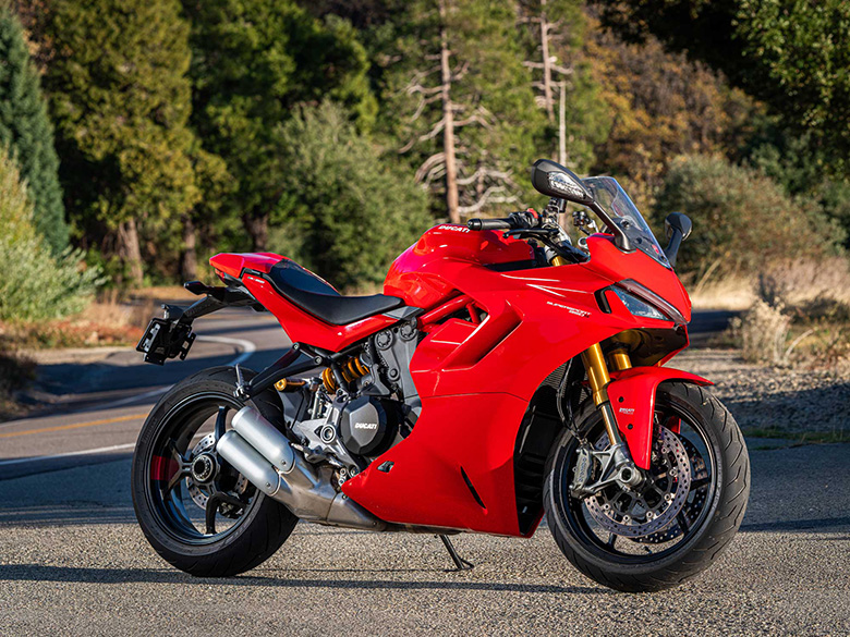 2022 Ducati SuperSport 950 S Sports Motorcycle