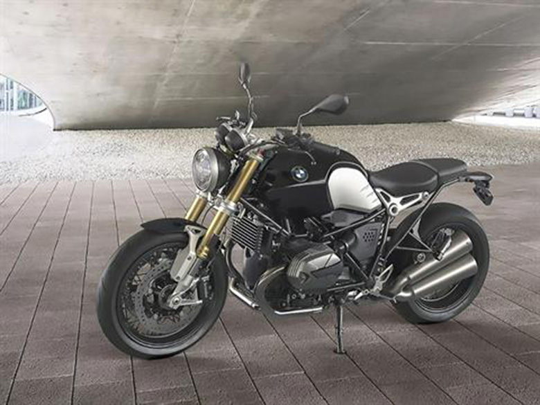 2023 BMW R nineT Heritage Motorcycle