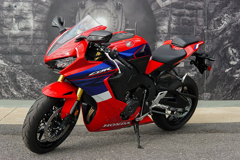2022 Honda CBR1000RR Powerful Sports Motorcycle