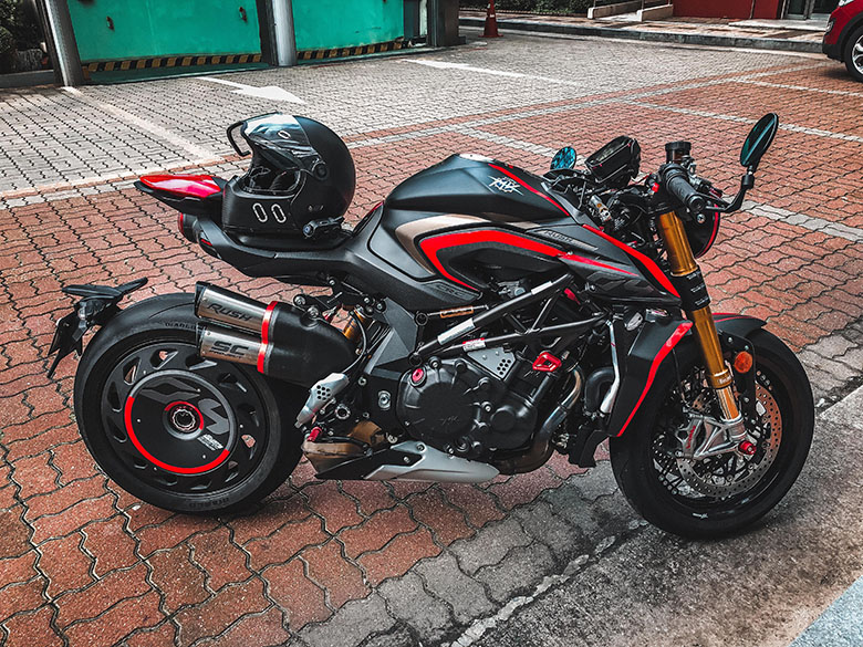 2023 MV Agusta Brutale Rush Street Bike