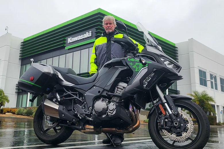 2023 Kawasaki Versys 1000 SE LT Plus Touring Bike