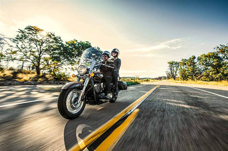 2023 Kawasaki Vulcan 900 Classic LT Cruiser