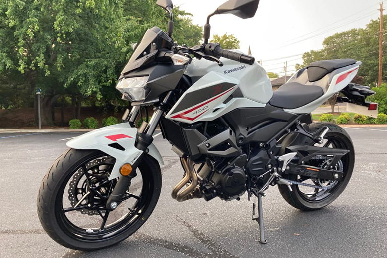 2023 Kawasaki Z400 ABS Street Sports Motorcycle