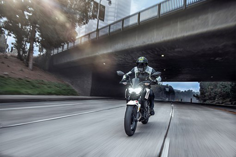 2023 Kawasaki Z400 ABS Street Sports Motorcycle