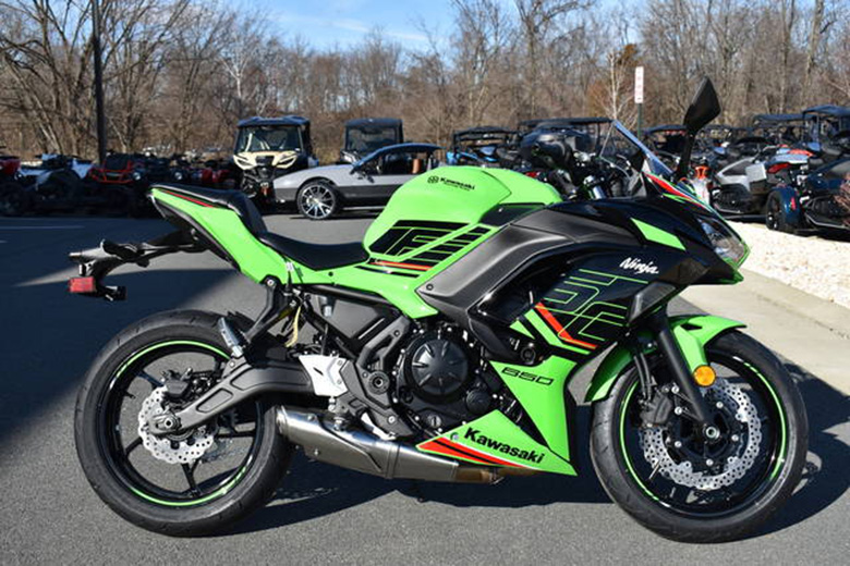 2023 Kawasaki Ninja 650 Sports Bike