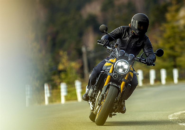 2023 Kawasaki Z900RS SE Sports Motorcycle