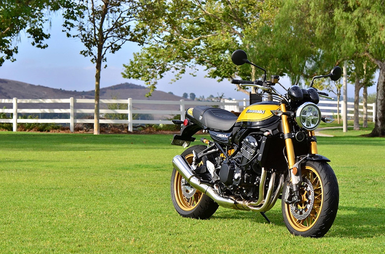 2023 Kawasaki Z900RS SE Sports Motorcycle