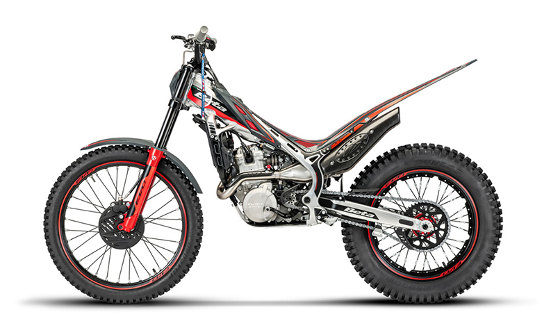 Beta 2024 EVO 4T 300 Dirt Motorcycle