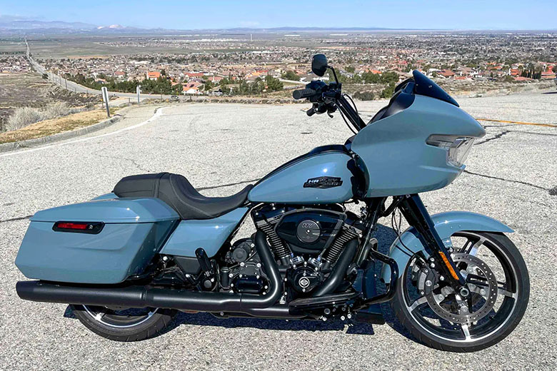 2024 Harley-Davidson Road Glide Touring Bike