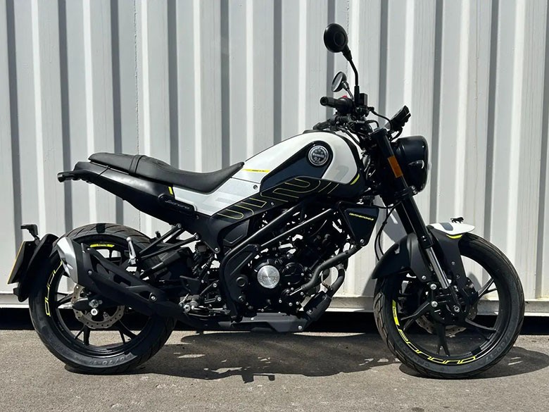 2025 Benelli Leoncino 125 Naked Motorcycle