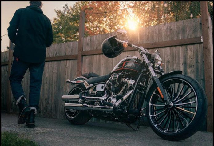 2024 Harley-Davidson Breakout 117 Cruisers