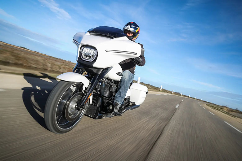 2024 Harley-Davidson Street Glide Touring Bike