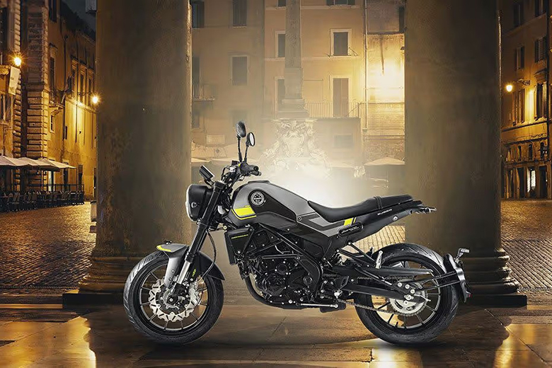 2025 Benelli Leoncino 250 Naked Motorcycle