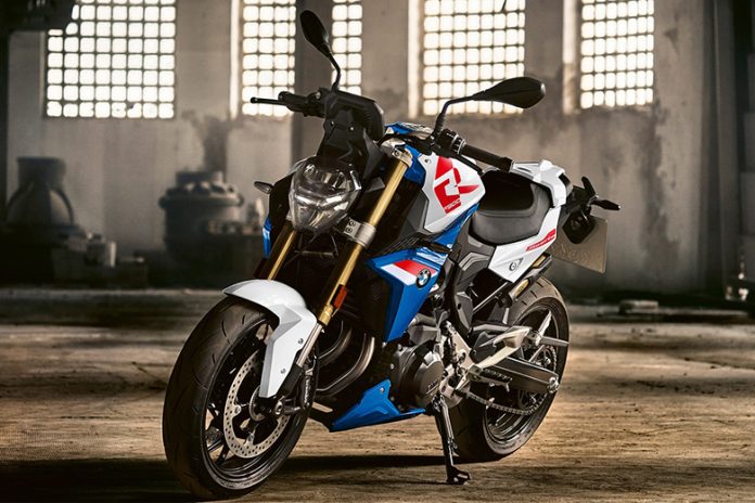 2024 BMW F 900 R Sports Motorcycle