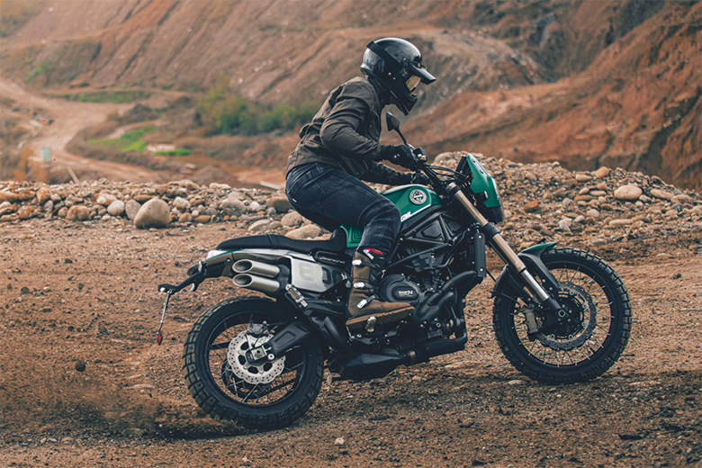 2025 Benelli Leoncino 800 Trail Naked Motorcycle