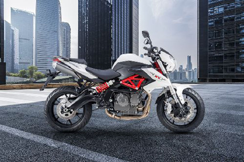 2025 Benelli TNT 600i Sports Motorcycle