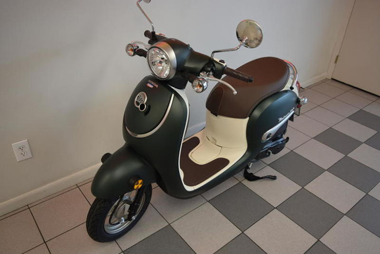 2024 Honda Metropolitan Scooter