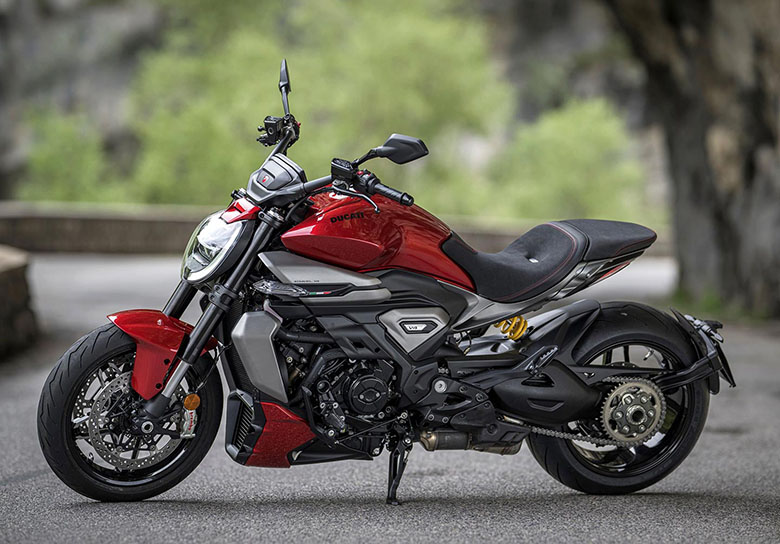 Top Ten Power Cruisers in 2025