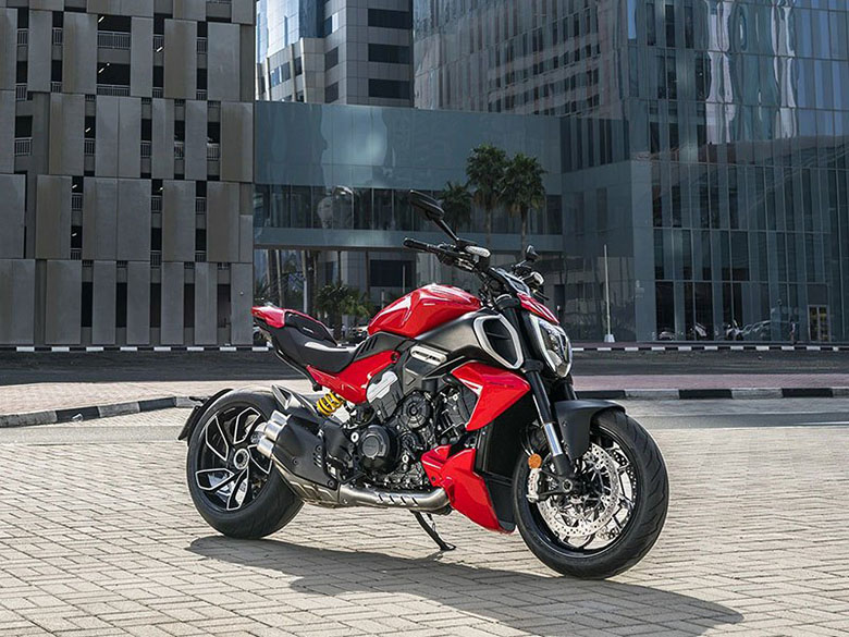 2024 Ducati Diavel V4 Naked Motorcycle