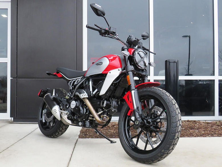 2024 Ducati Scrambler Icon Street Bike