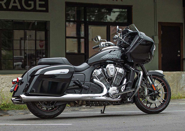 2024 Indian Challenger Dark Horse Touring Bike